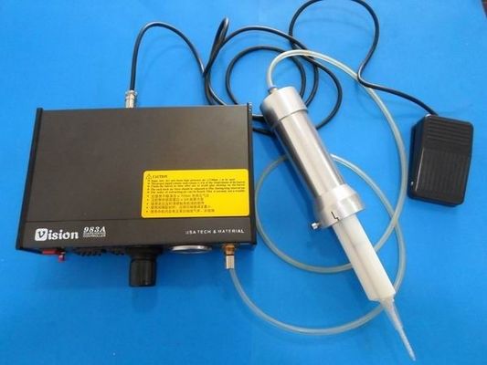 容易分配の正確な 982 半自動樹脂の dispenisng の macihne の接着剤ディスペンサーを作動させて下さい
