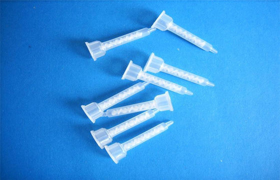 高精度の接着剤/グリース/接着剤のためのプラスチック静的なミキサーのノズル