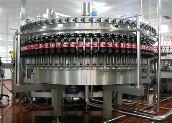 コーラ/妖精 6000BPH のための高速炭酸飲み物の生産ライン