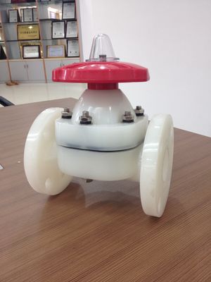 マニュアルは PTFE/CPVC のダイヤフラム弁 1/2」8" 10"、空気制御弁作動させました